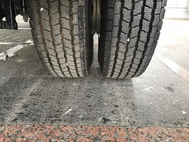 いすゞ エルフ PKG-NPR75N(2WD)の写真48