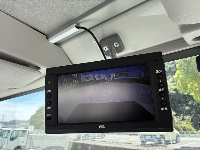 いすゞ エルフ 2RG-NNR88AN(2WD)の写真35