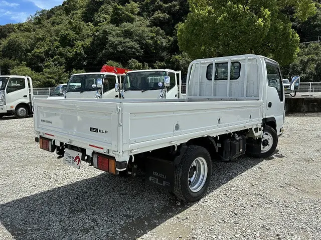 いすゞ エルフ TRG-NJR85A(2WD)の写真8