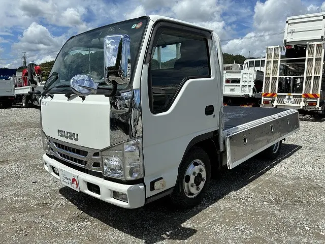 いすゞ エルフ TRG-NJR85A(2WD)の写真9