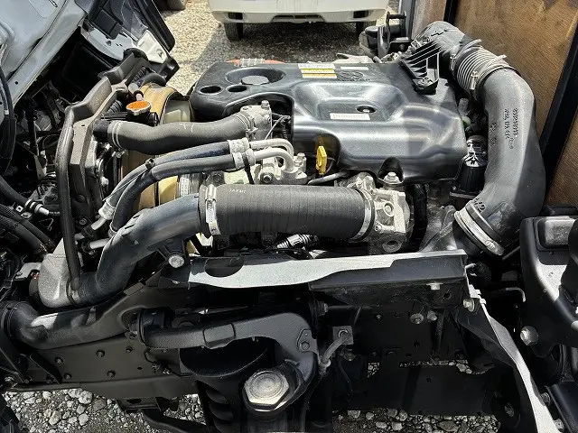 いすゞ エルフ TRG-NJR85A(2WD)の写真19