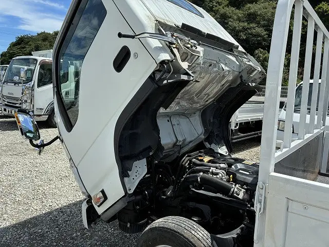 いすゞ エルフ TRG-NJR85A(2WD)の写真22
