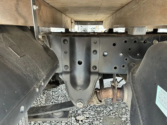 いすゞ エルフ TRG-NJR85A(2WD)の写真45