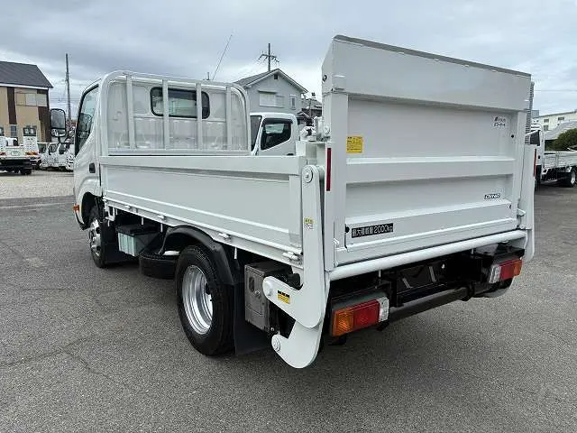 トヨタ ダイナ TPG-XZC605(2WD)の写真7