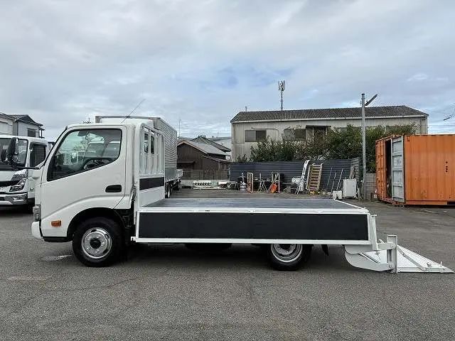 トヨタ ダイナ TPG-XZC605(2WD)の写真11