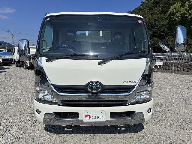 トヨタ ダイナ TKG-XZC710(2WD)の写真2
