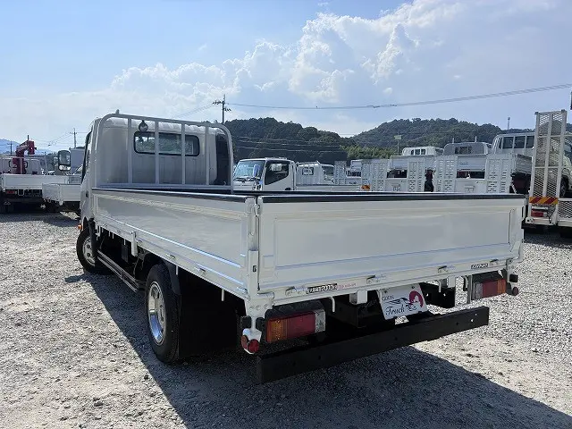 トヨタ ダイナ TKG-XZC710(2WD)の写真6