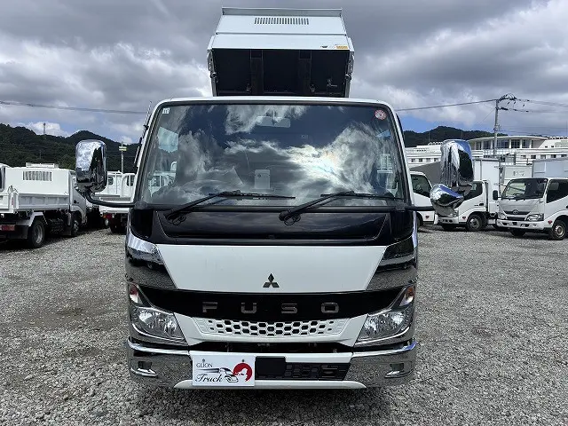 三菱 キャンター 2RG-FBA60(2WD)の写真2