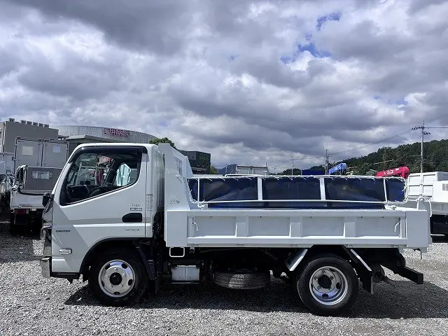 三菱 キャンター 2RG-FBA60(2WD)の写真11