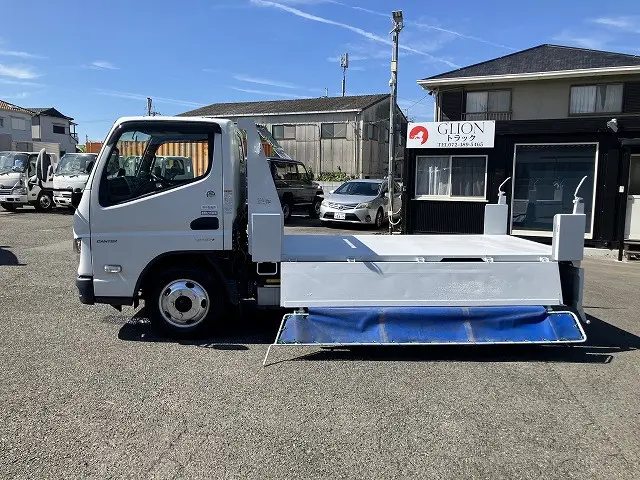 三菱 キャンター 2RG-FBA60(2WD)の写真18