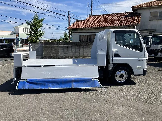 三菱 キャンター 2RG-FBA60(2WD)の写真19