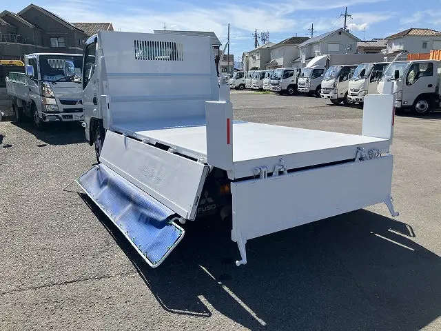 三菱 キャンター 2RG-FBA60(2WD)の写真20
