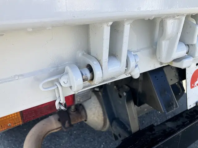 三菱 キャンター 2RG-FBA60(2WD)の写真39