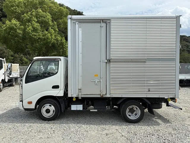 日野 デュトロ TPG-XZC605M(2WD)の写真4