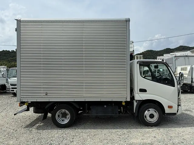 日野 デュトロ TPG-XZC605M(2WD)の写真5