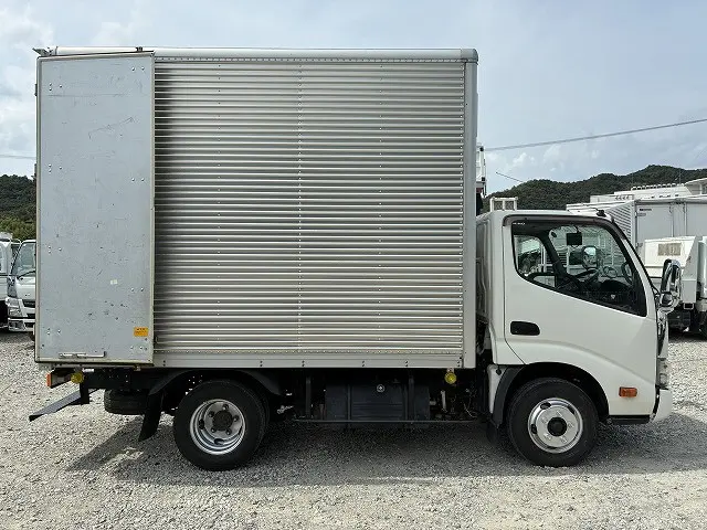日野 デュトロ TPG-XZC605M(2WD)の写真12