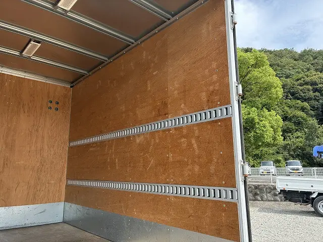 日野 デュトロ TPG-XZC605M(2WD)の写真29