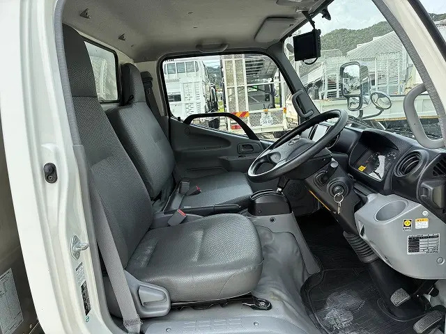日野 デュトロ TPG-XZC605M(2WD)の写真34