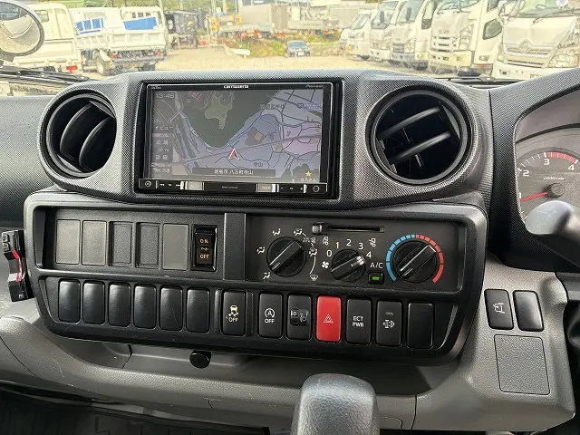 日野 デュトロ TPG-XZC605M(2WD)の写真38