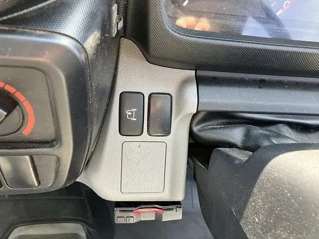 日野 デュトロ TPG-XZU605M(2WD)の写真40