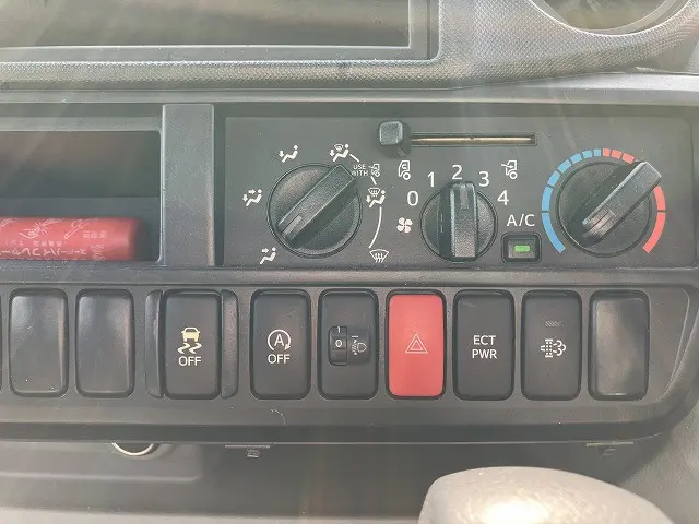 日野 デュトロ TPG-XZU605M(2WD)の写真41