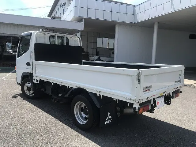 三菱 キャンター TPG-FBA20(2WD)の写真4