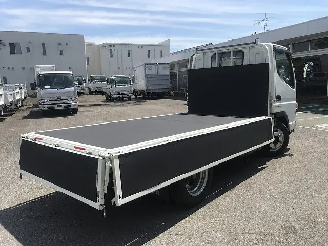 三菱 キャンター TPG-FBA20(2WD)の写真13