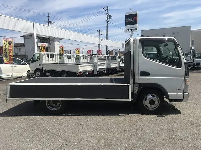 三菱 キャンター TPG-FBA20(2WD)の写真15