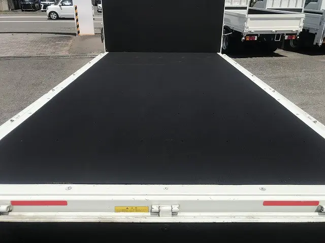 三菱 キャンター TPG-FBA20(2WD)の写真16