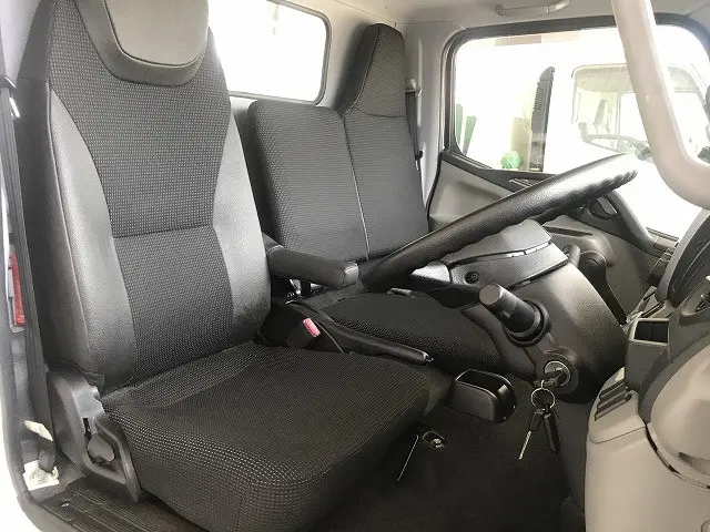 三菱 キャンター TPG-FBA20(2WD)の写真25