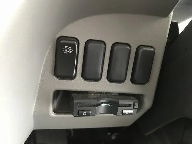 三菱 キャンター TPG-FBA20(2WD)の写真32