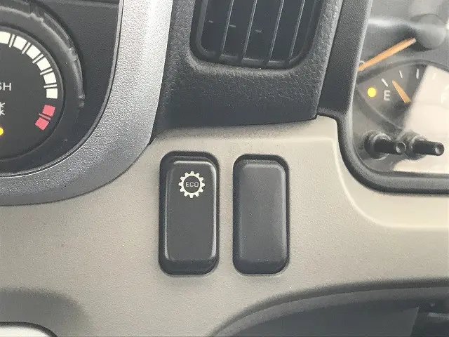 三菱 キャンター TPG-FBA20(2WD)の写真33