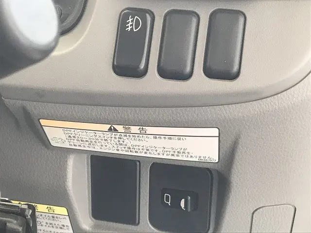 三菱 キャンター TPG-FBA20(2WD)の写真34