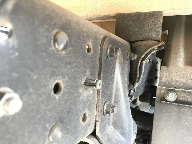 三菱 キャンター TPG-FBA20(2WD)の写真38