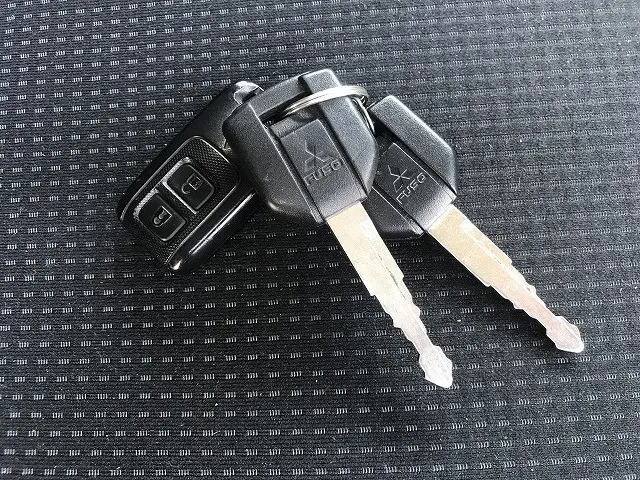 三菱 キャンター TPG-FBA20(2WD)の写真48
