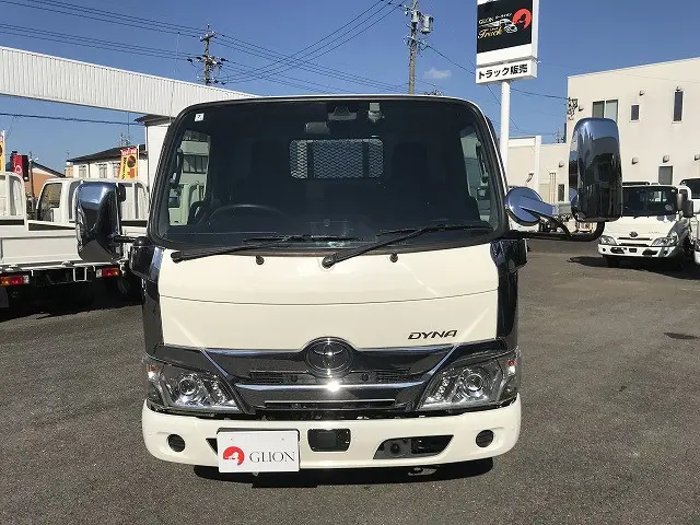 トヨタ ダイナ 2DG-GDY231(2WD)の写真2