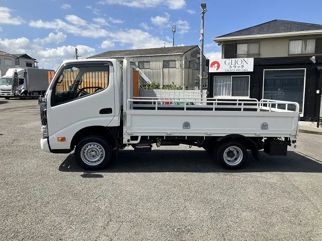トヨタ ダイナ 2DG-GDY231(2WD)の写真4