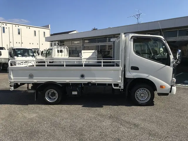 トヨタ ダイナ 2DG-GDY231(2WD)の写真8