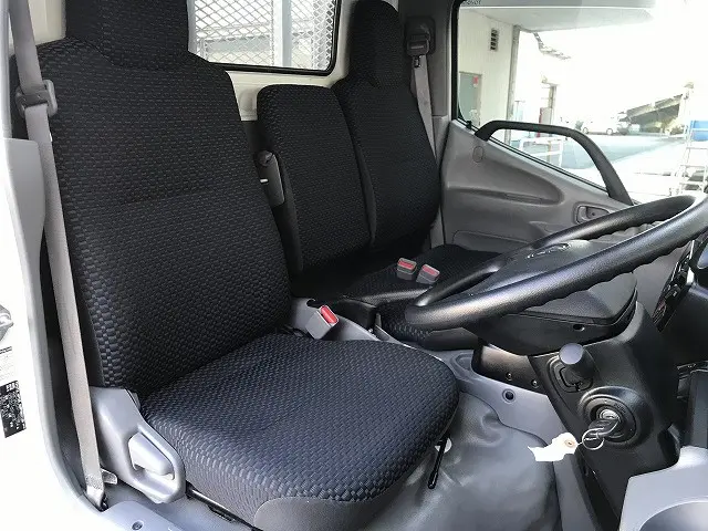 トヨタ ダイナ 2DG-GDY231(2WD)の写真32