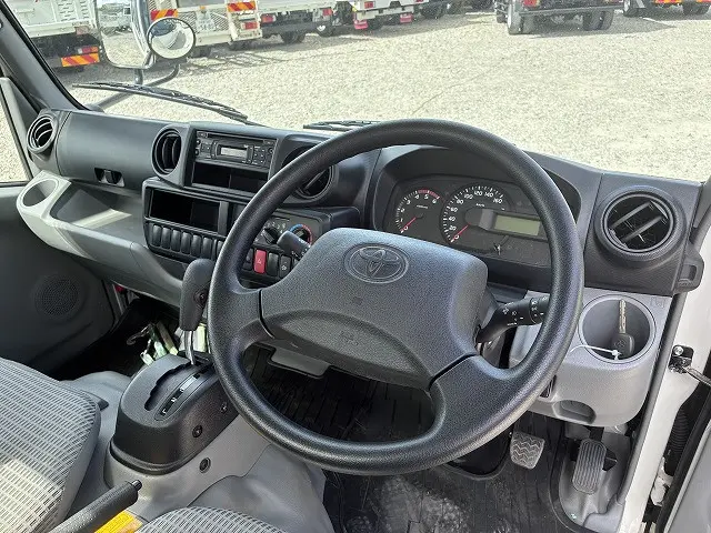 トヨタ ダイナ LDF-KDY281(4WD)の写真30