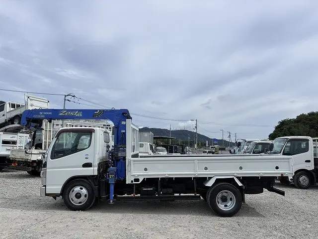 三菱 キャンター TKG-FEA50(2WD)の写真4