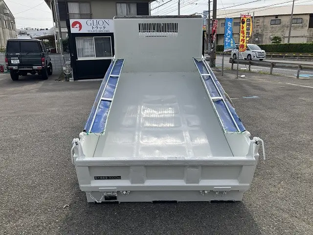 日野 デュトロ SKG-XZU620T(2WD)の写真7