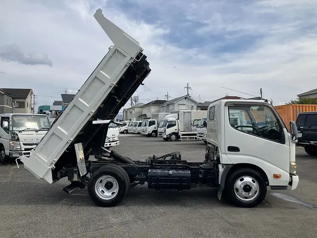 日野 デュトロ SKG-XZU620T(2WD)の写真12