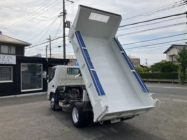 日野 デュトロ SKG-XZU620T(2WD)の写真13