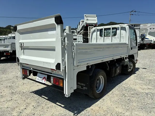 いすゞ エルフ TRG-NJR85A(2WD)の写真8