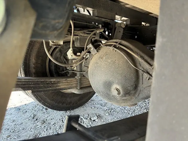 いすゞ エルフ TRG-NJR85A(2WD)の写真42