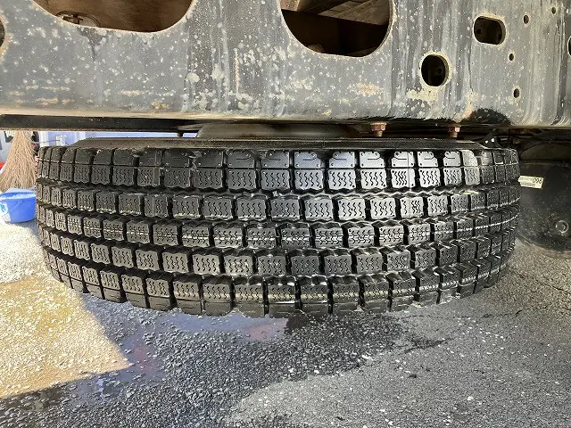 いすゞ フォワード TKG-FRR90S1(2WD)の写真45