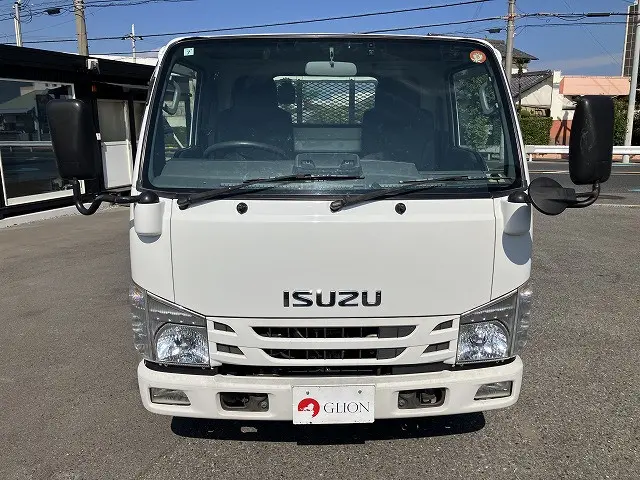 いすゞ エルフ 2RG-NJR88A(2WD)の写真2