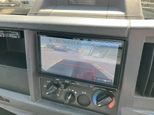 いすゞ エルフ 2RG-NJR88A(2WD)の写真37