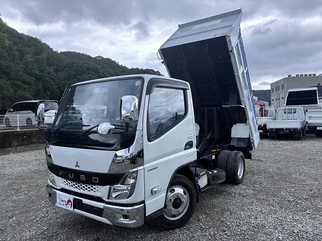 三菱 キャンター 2RG-FBA60(2WD)の写真1